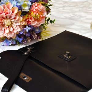 elegantná čierna kožená dámska listová večerná kabelka